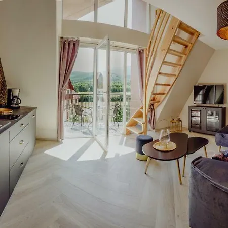 Silence Dwupoziomowy كارباش